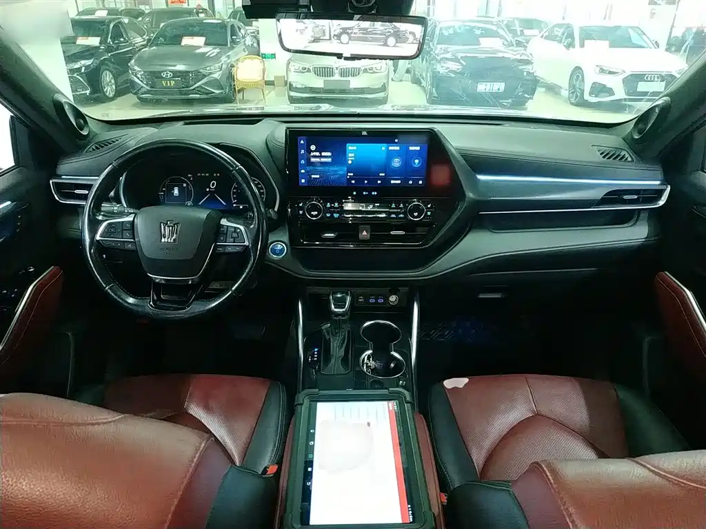 Toyota Crown Kluger 2021 2.5L HEV AWD Flagship Edition фото 6