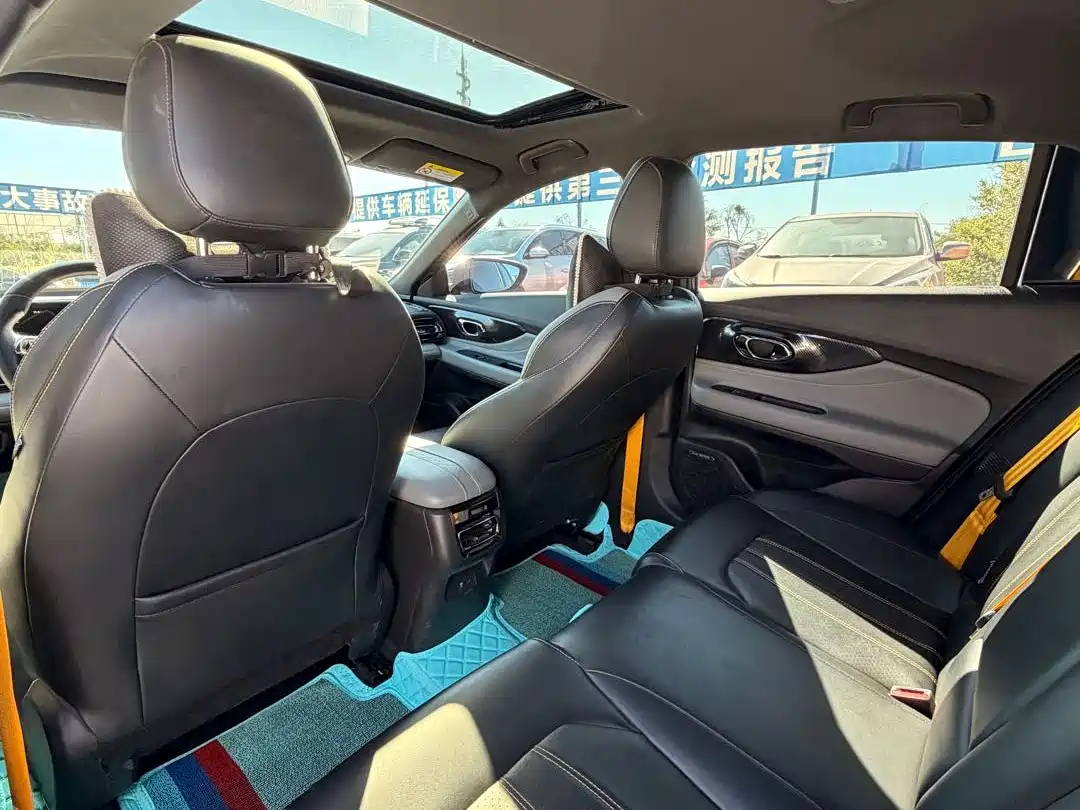 GAC Trumpchi Trumpchi Emkoo 2021 270T DCT J15 Edition фото 5