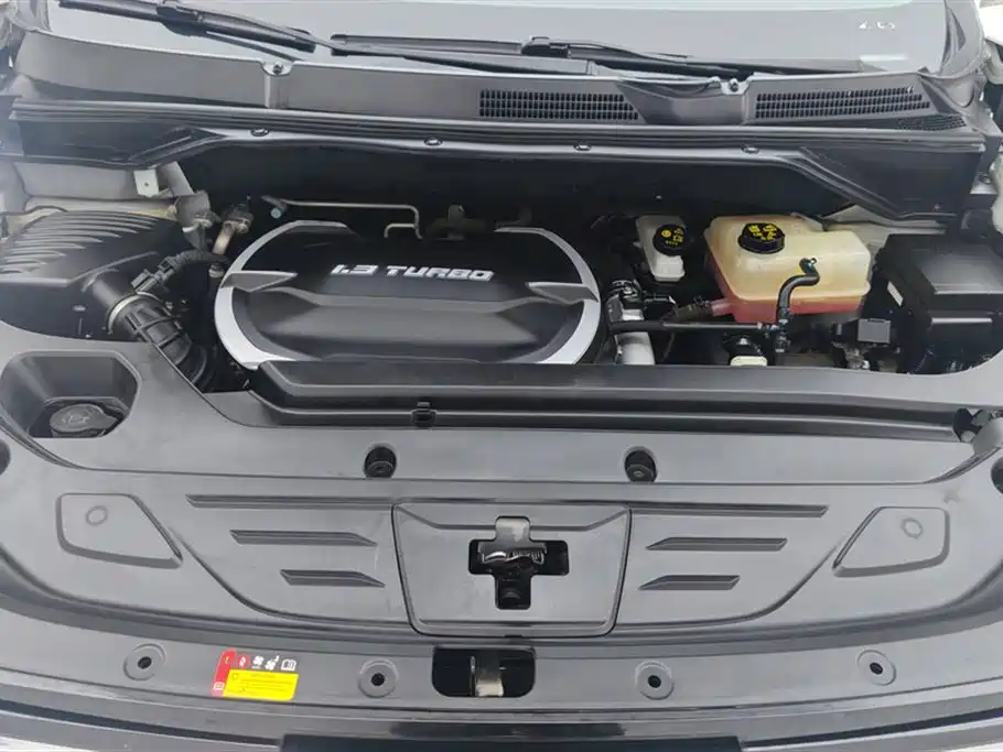 SAIC Maxus Maxus G50 2019 1.3T Manual Elite Edition China VI фото 10