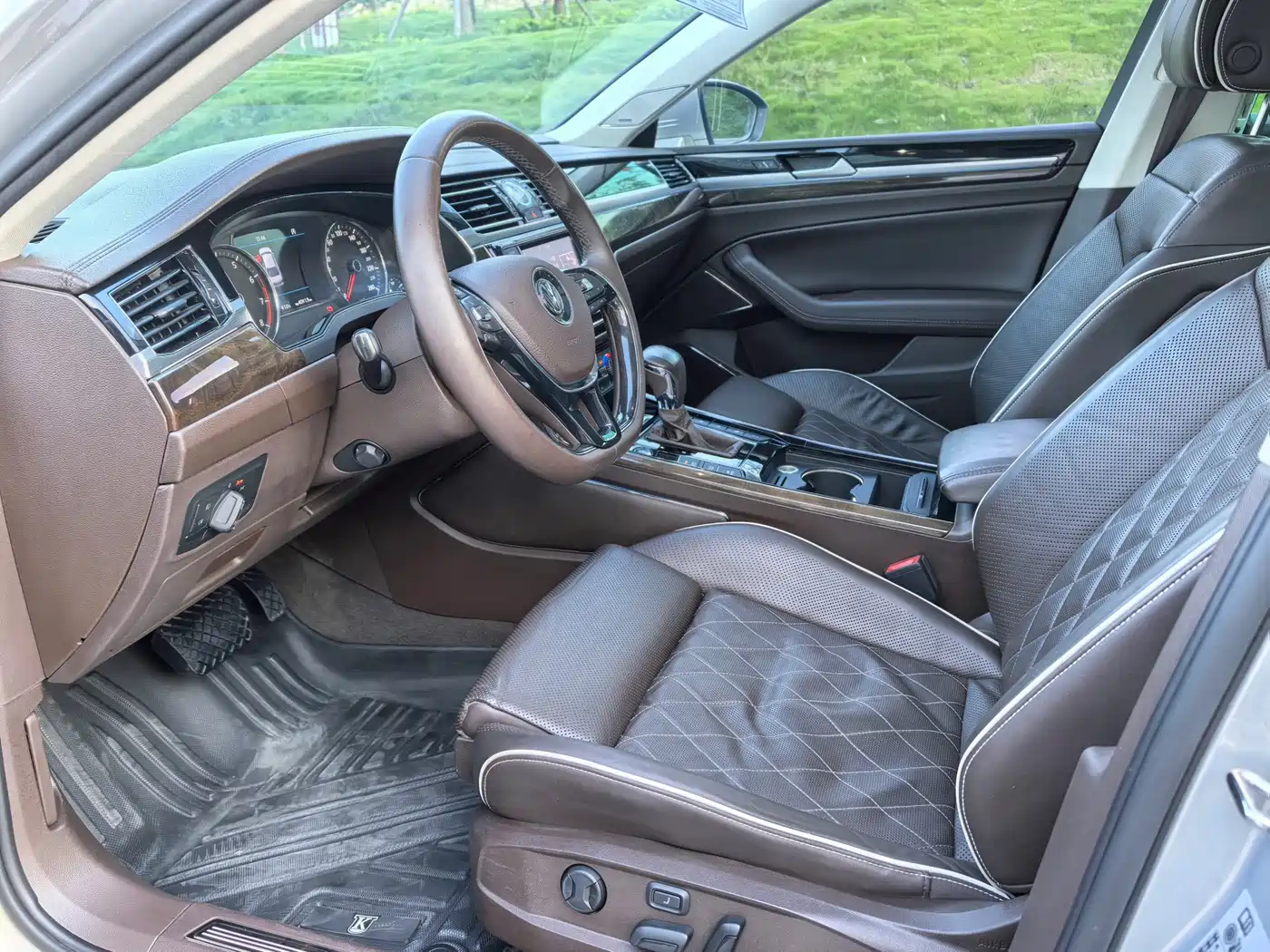 Volkswagen Phideon 2018 380TSI 2WD Flagship Edition фото 5