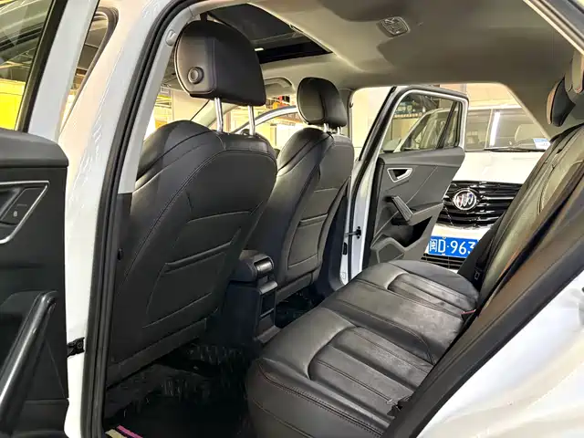 Audi Q2L 2022 35 TFSI Progressive Dynamic — фото 5