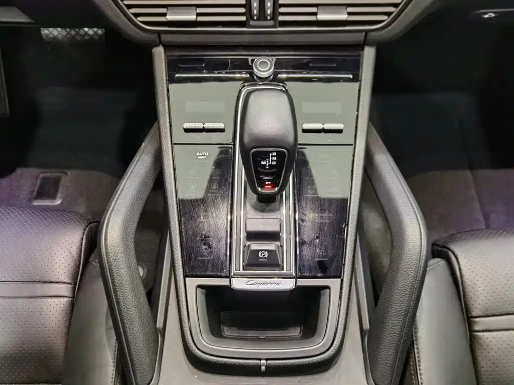 Porsche Cayenne 2019 Cayenne 3.0T фото 13