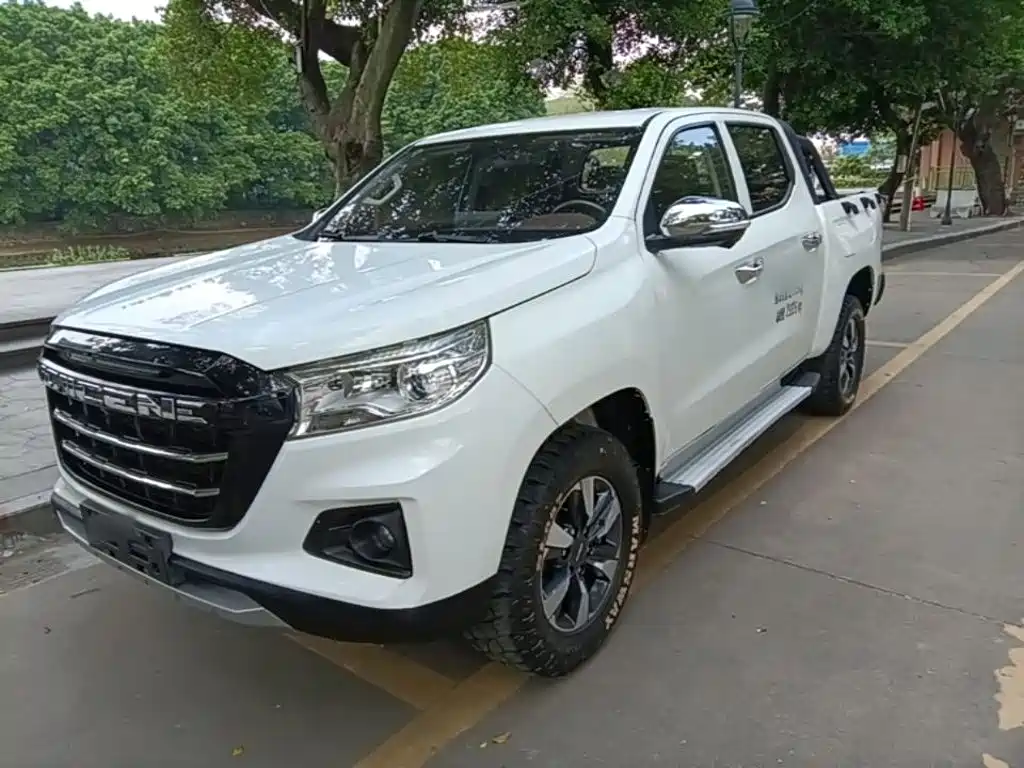 Changan Kaicheng F70 2022 2022 2.4T Gasoline Automatic 4WD Excellence Standard Wheelbase 4K22D4T