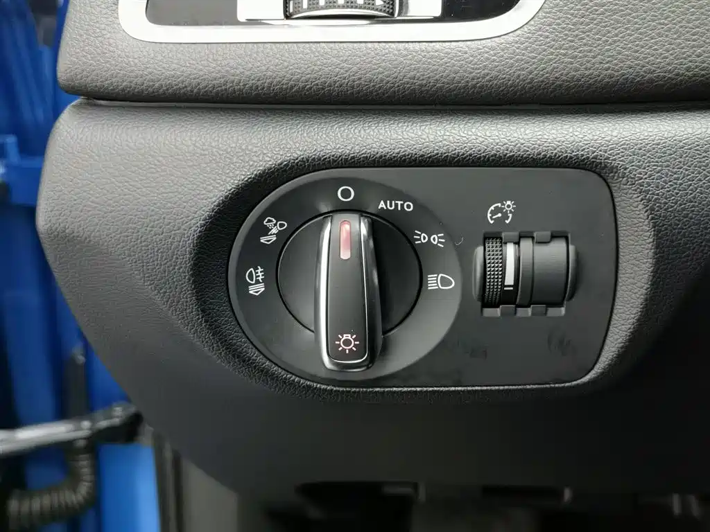 Audi Q3 2017 30 TFSI Style фото 21