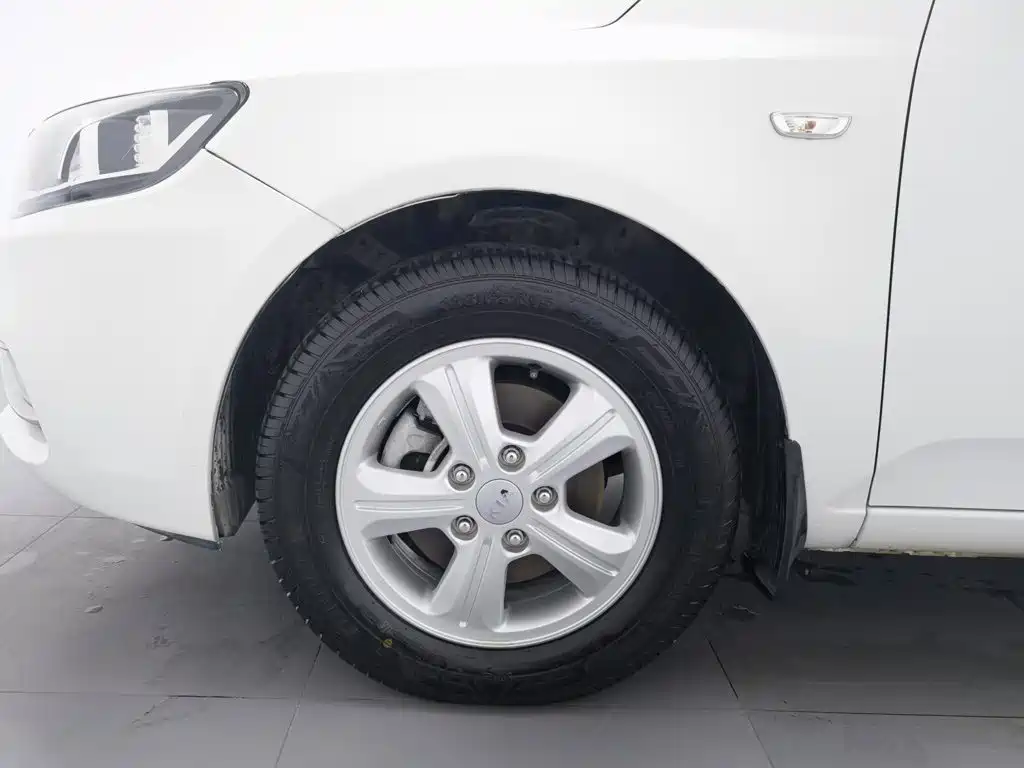 Kia Forte 2015 2014 1.6L MT GL