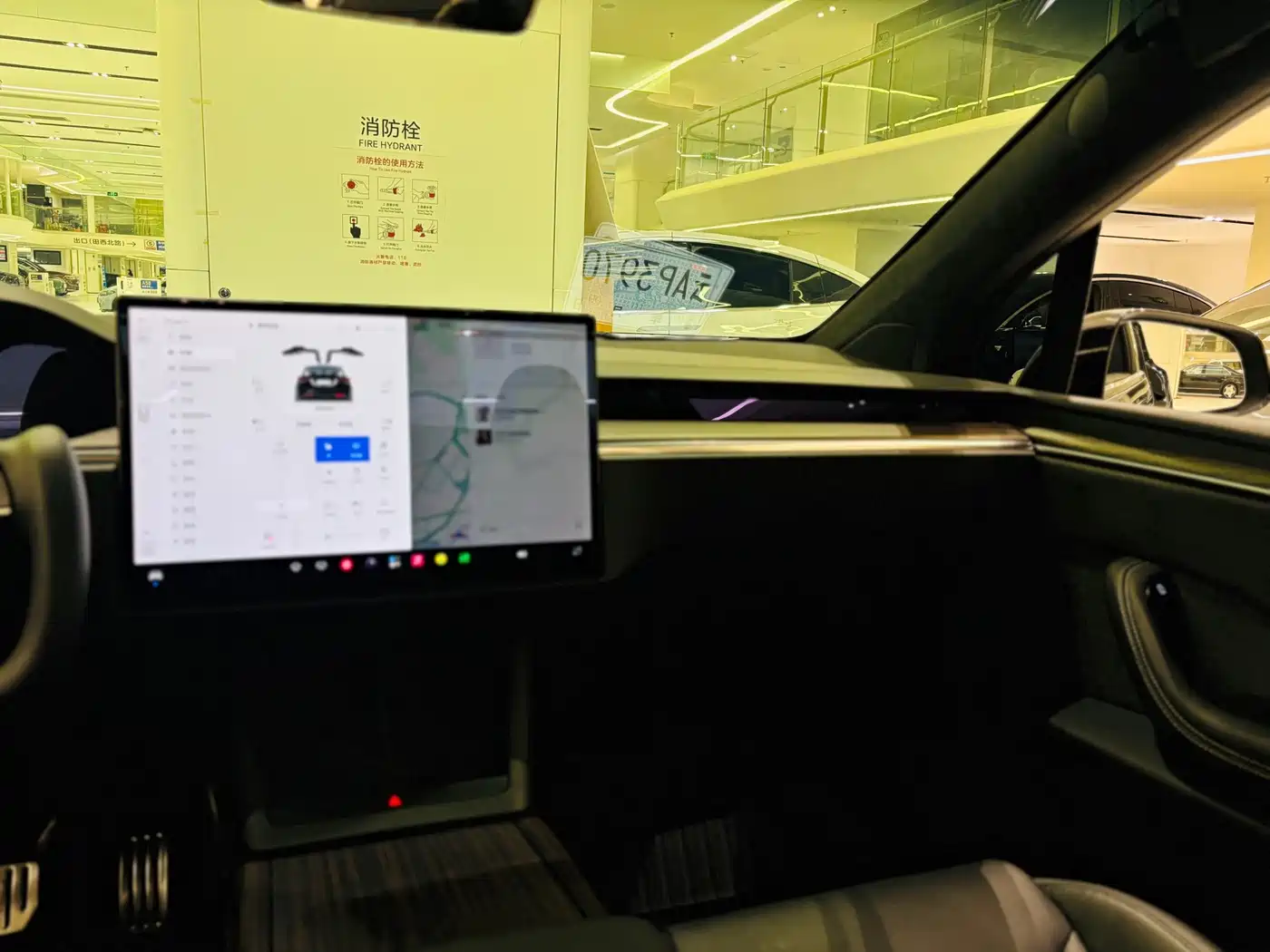 Фото 14 - Tesla Model X