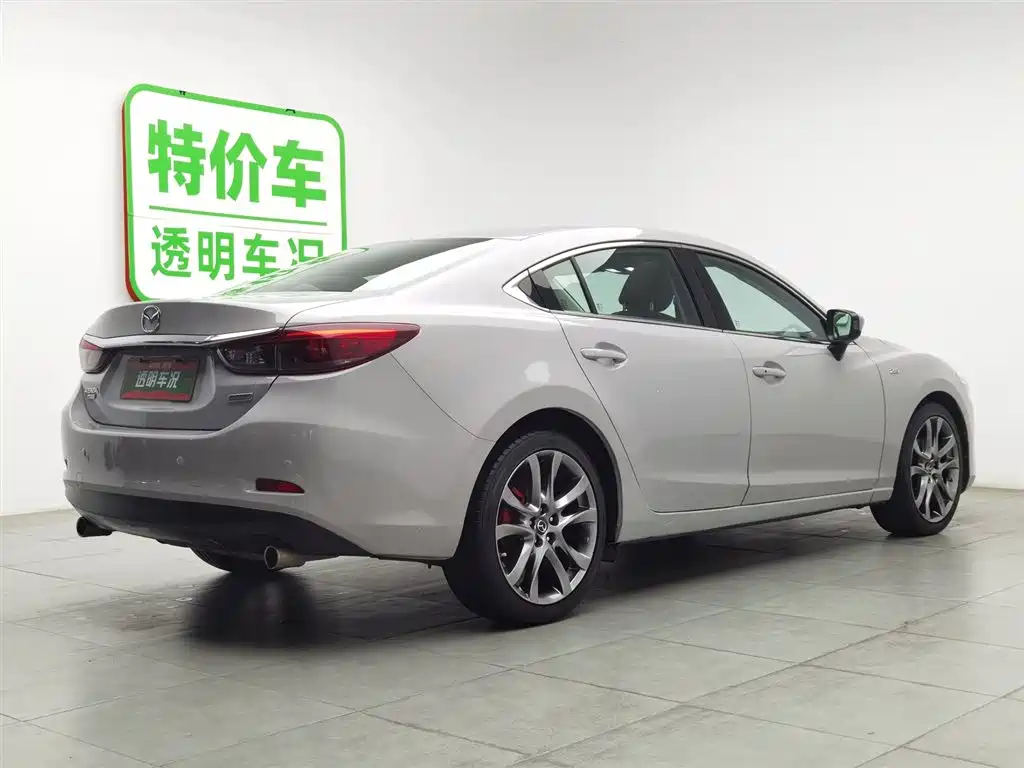 Mazda Atenza 2017 2.5L Skyactiv-G Premium фото 2