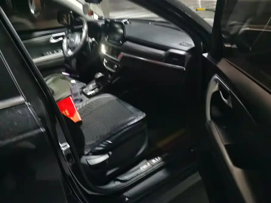 Kia Sportage 2019 2.0L Automatic Smart Luxury Edition фото 8