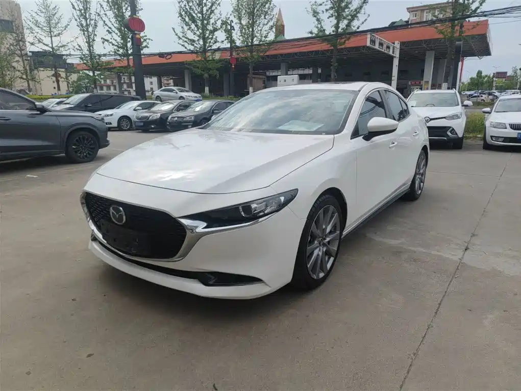 Mazda 3 Axela 2022 2.0L Automatic Elegance Edition