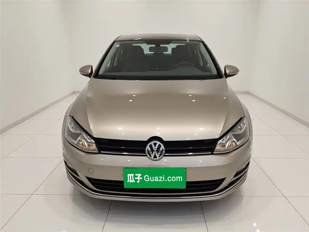 Volkswagen Golf 2015 1.4TSI Automatic Luxury фото 3