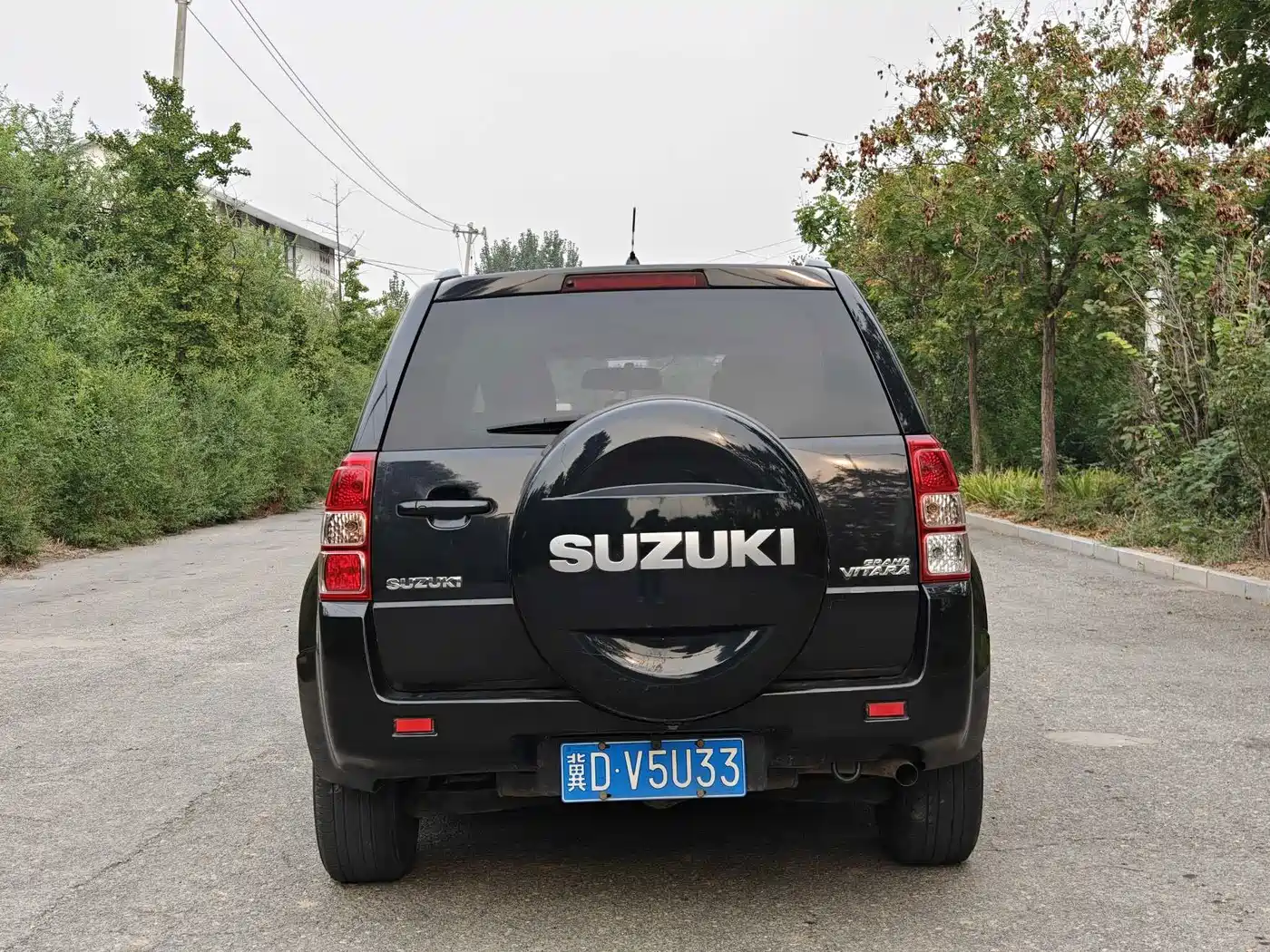 Suzuki Grand Vitara 2011 2012 2.4L AT Premium Navigation 5-Door