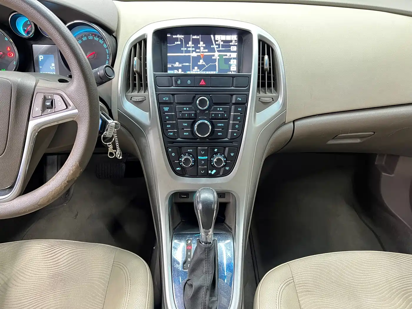 Buick Excelle 2013 GT 1.6L Automatic Fashion Edition фото 11