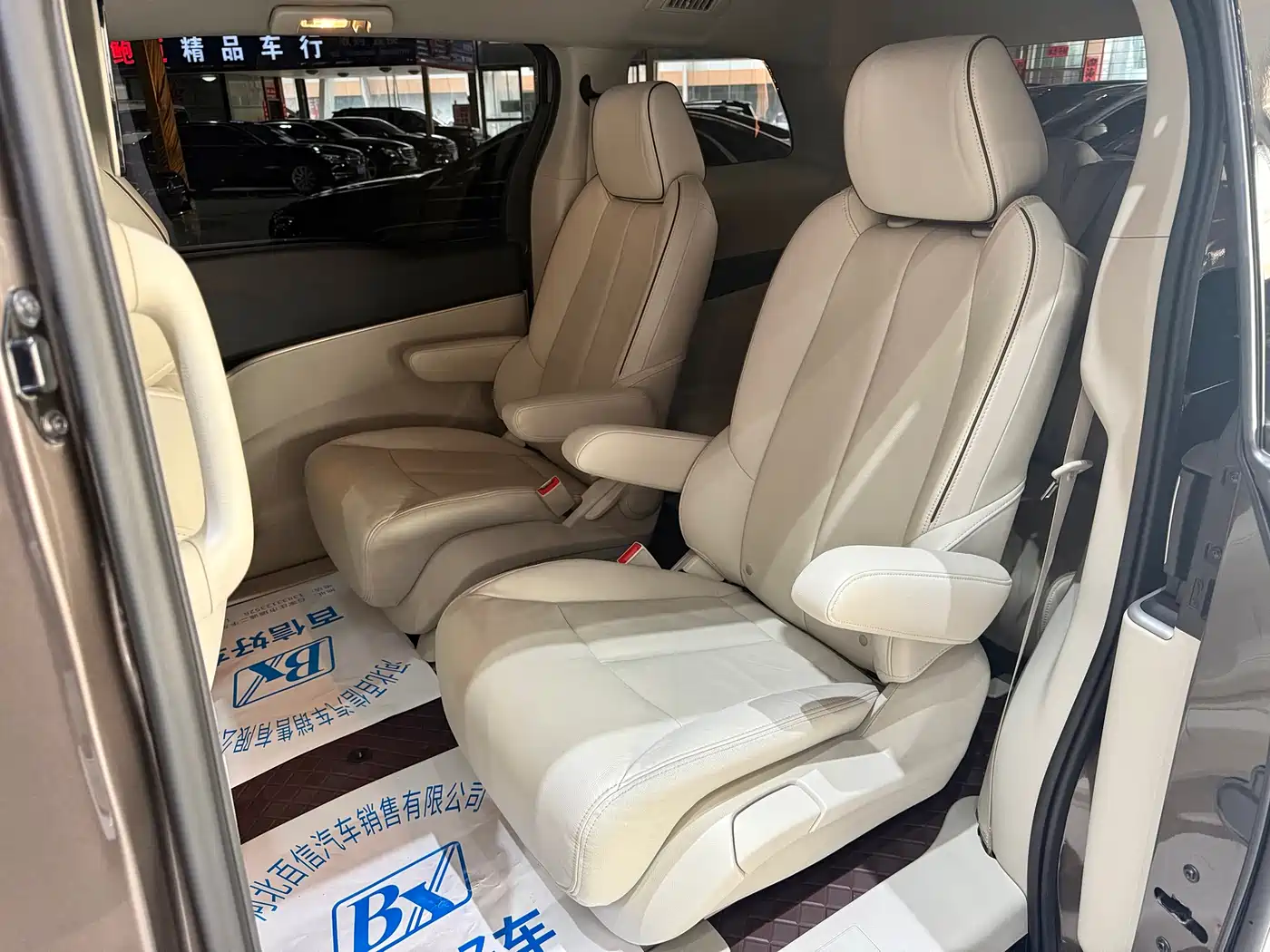 Buick GL8 2021 Land Business Class 652T Luxury фото 25