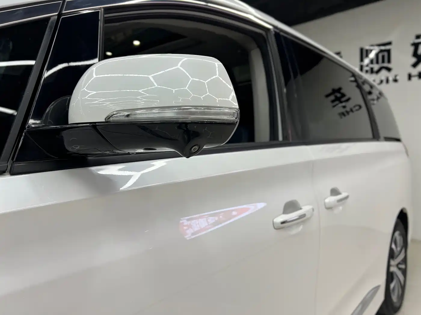 GAC Trumpchi Trumpchi M8 2020 Pilot 390T Ultimate Edition фото 10