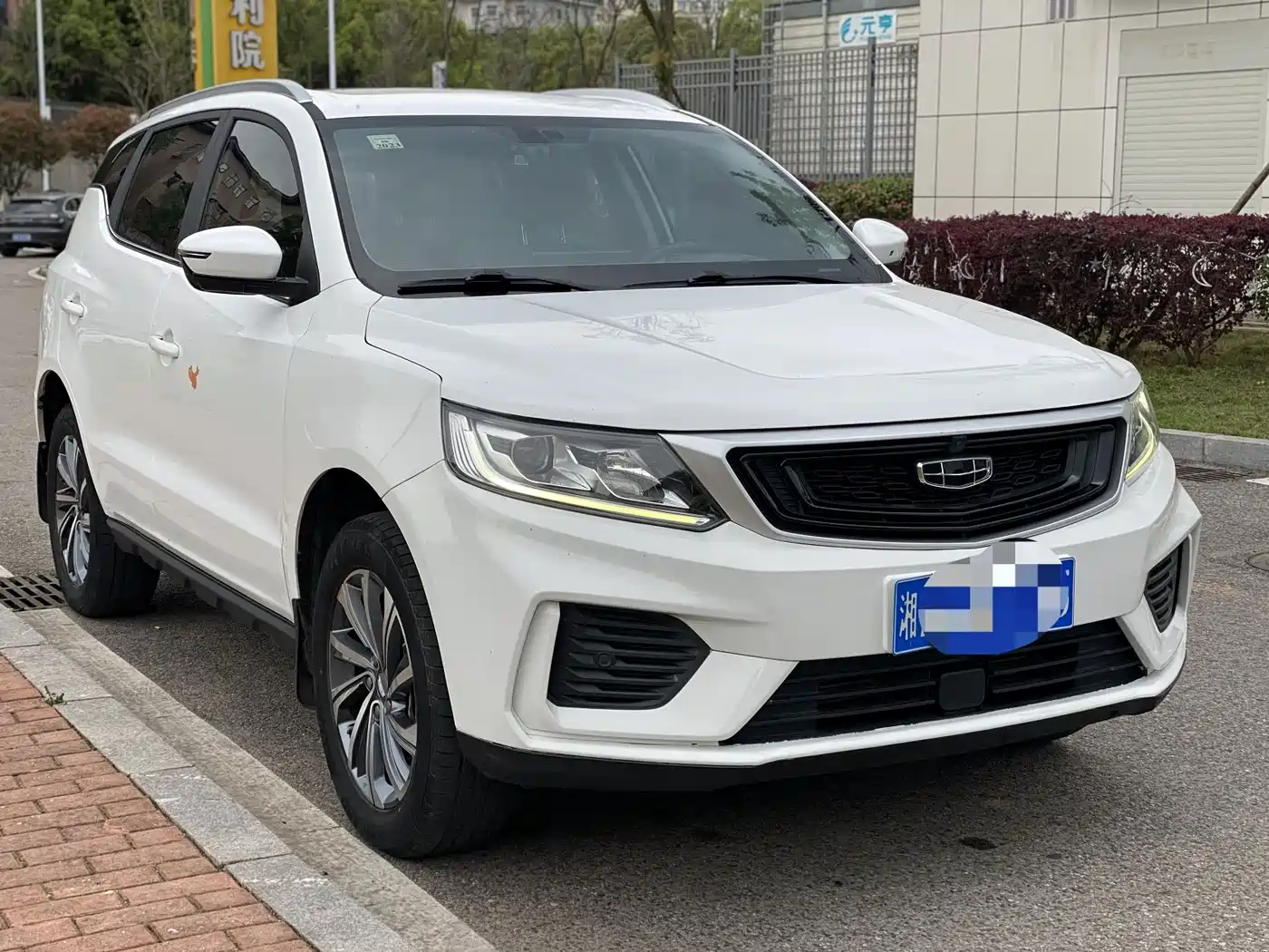 GEELY AUTOMOBILE VISION X6