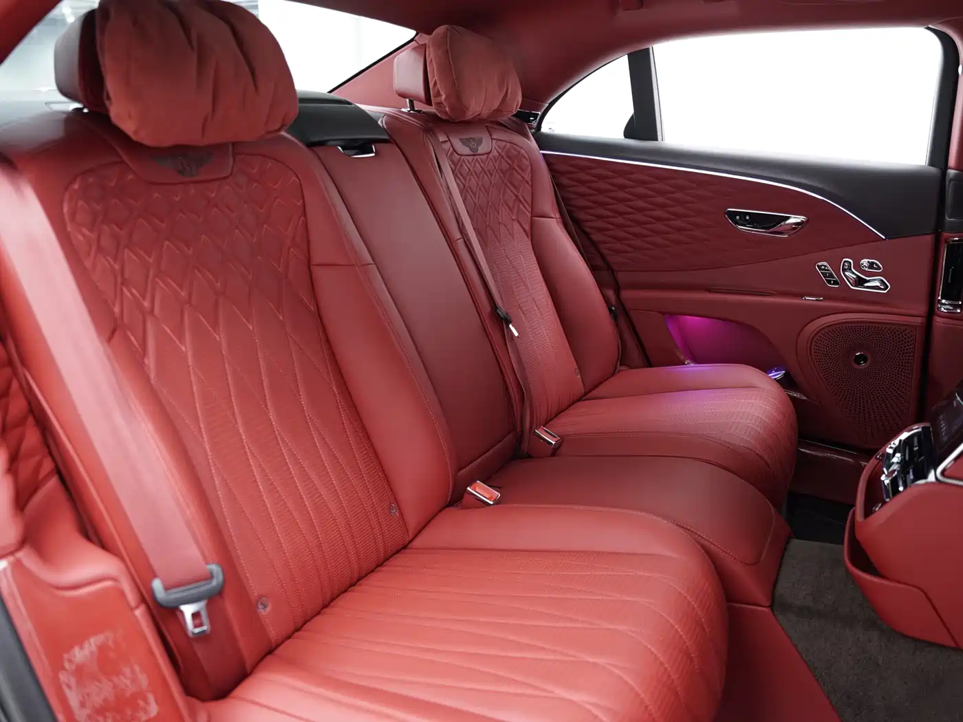 BENTLEY FLYING SPUR PLUG IN HYBRID