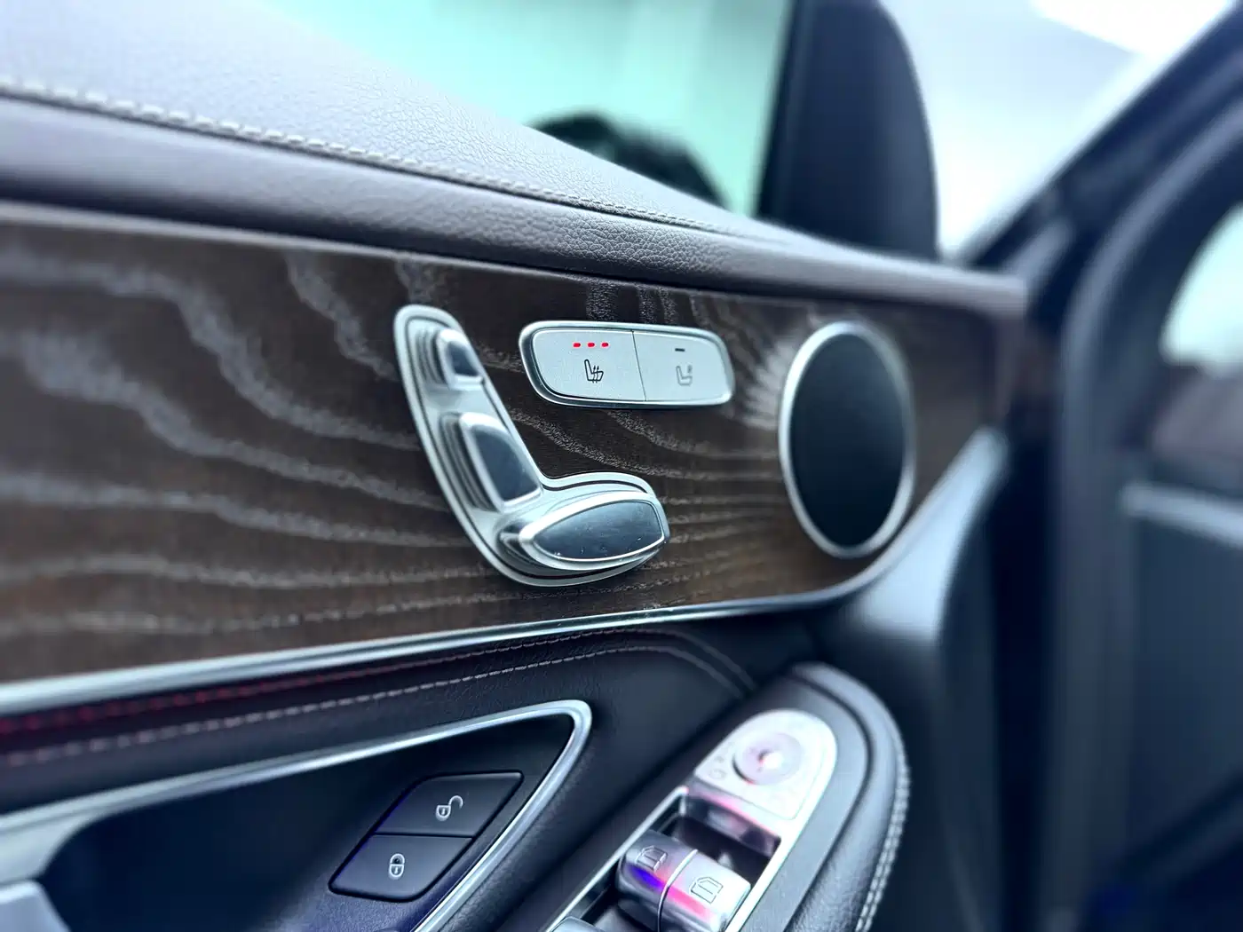 Mercedes-Benz GLC 2020 Facelift GLC 260 L 4MATIC Luxury фото 22
