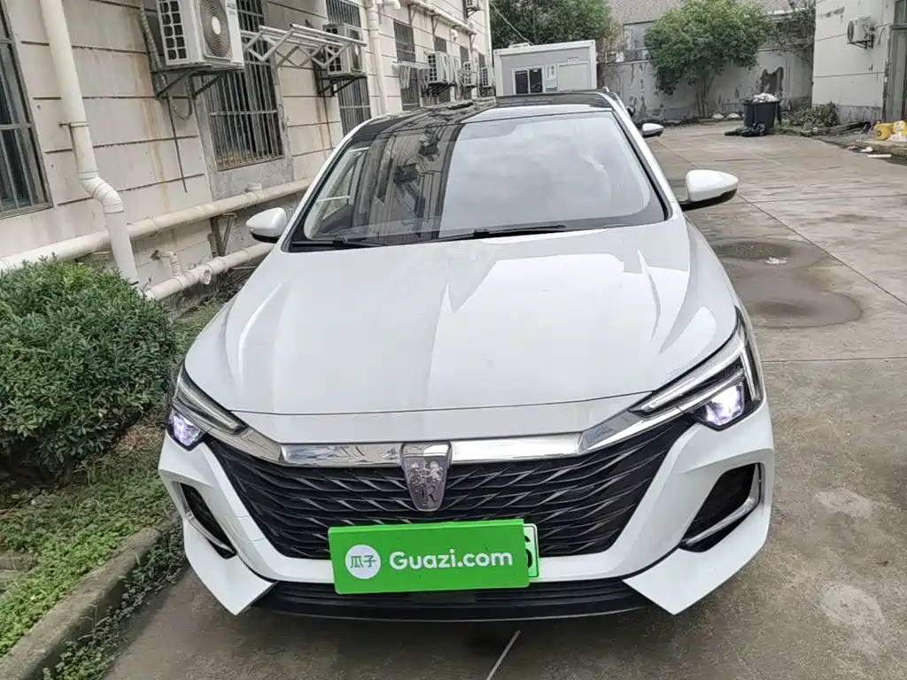 Фото 3 - Roewe i6 MAX EV