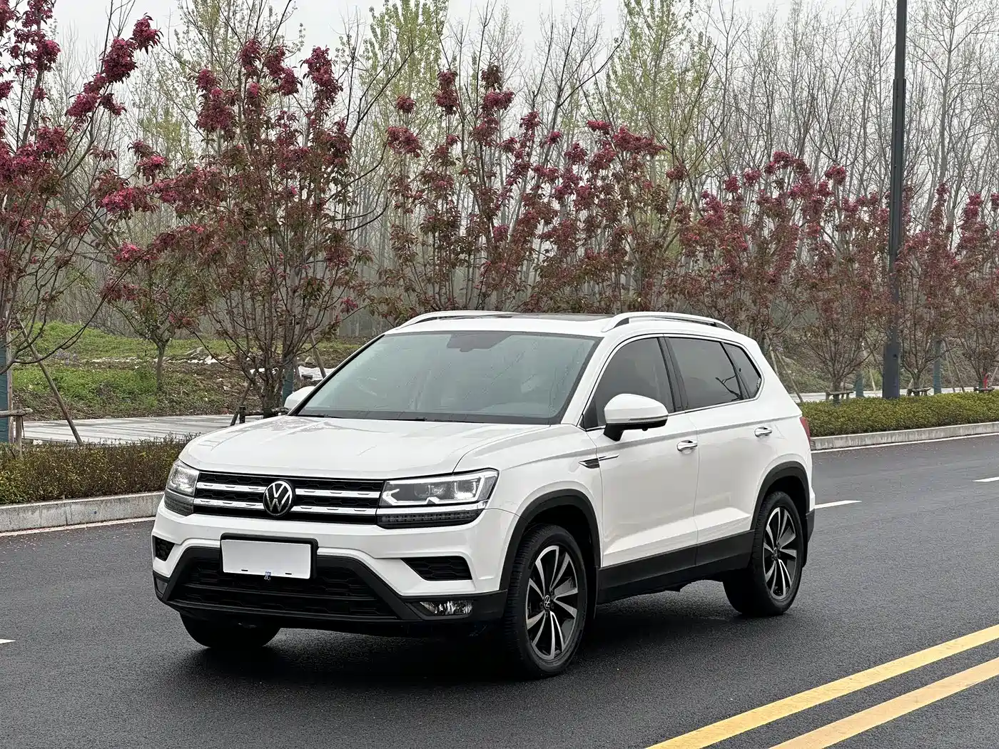 Volkswagen Tharu 2022 280TSI FWD Luxury Edition