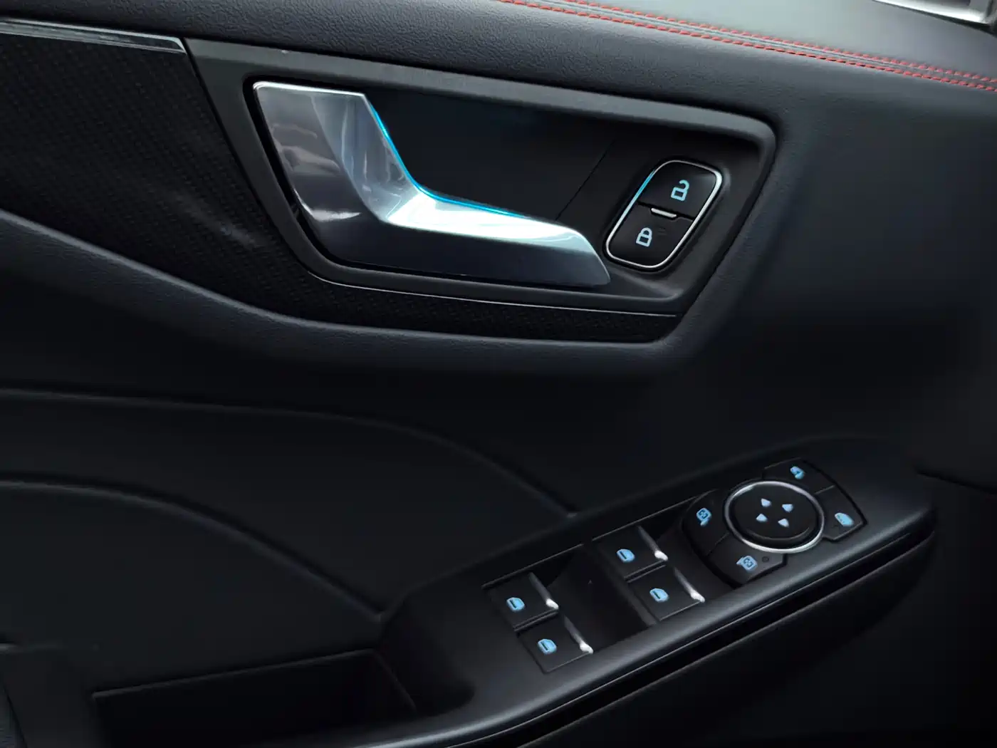 Ford Escape 2022 2020 EcoBoost 245 AWD ST-LINE
