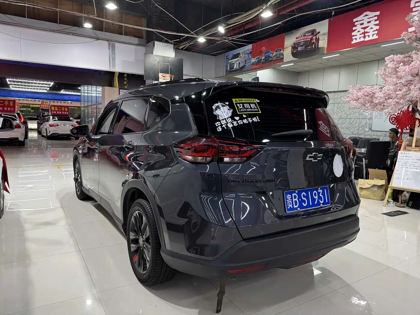 Chevrolet Volando 2023 2020 Mild Hybrid Redline 530T Automatic Premium Edition (5+2 seater)