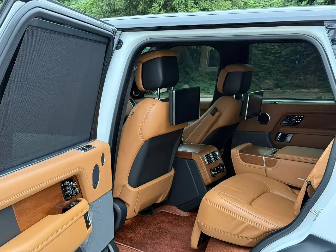 Фото 8 - Land Rover Range Rover