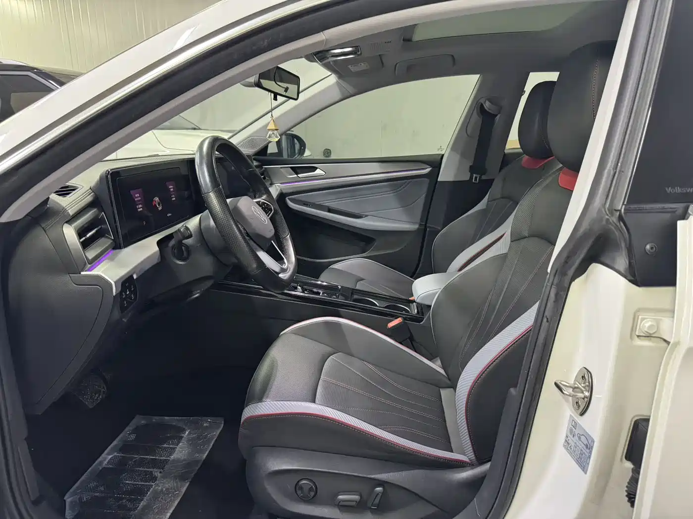 Volkswagen Lamando 2022 Lamando L 280TSI DSG Cool Edition фото 4