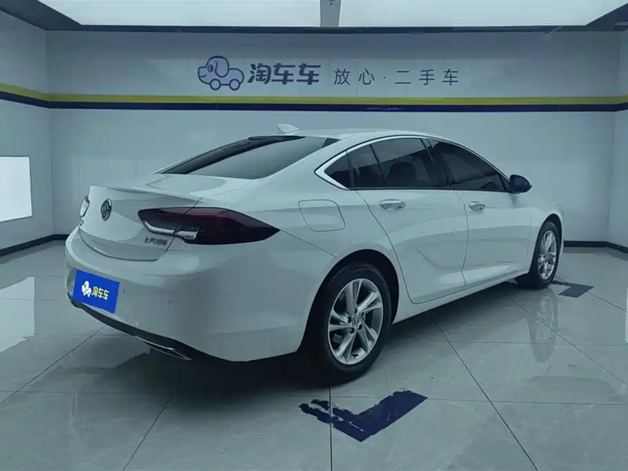 Buick Regal 2020 552T Luxury фото 3