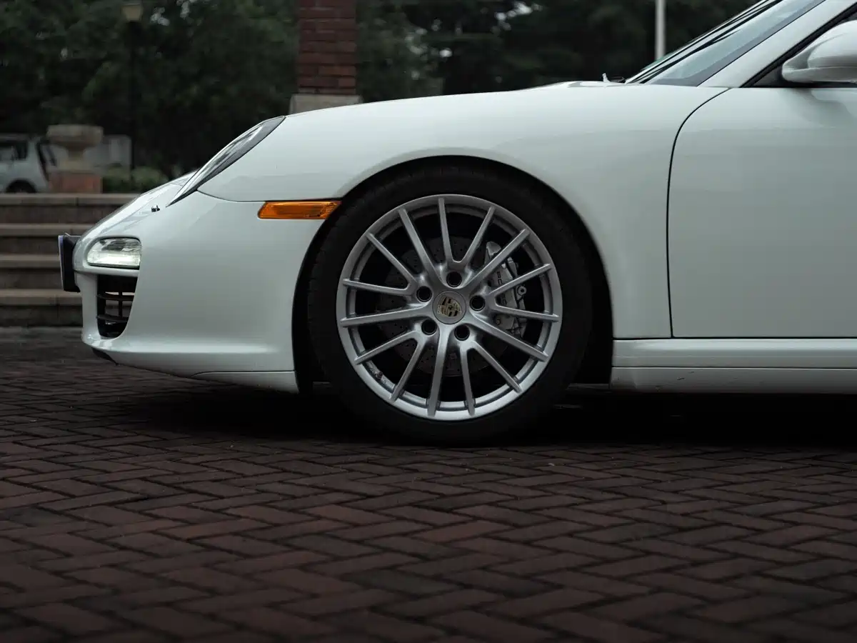 Porsche 911 2010 Carrera 4S 3.8L фото 17
