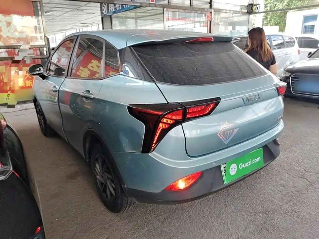 Nezha Auto Nezha V 2022 2022 Standard Range Industry Custom Edition