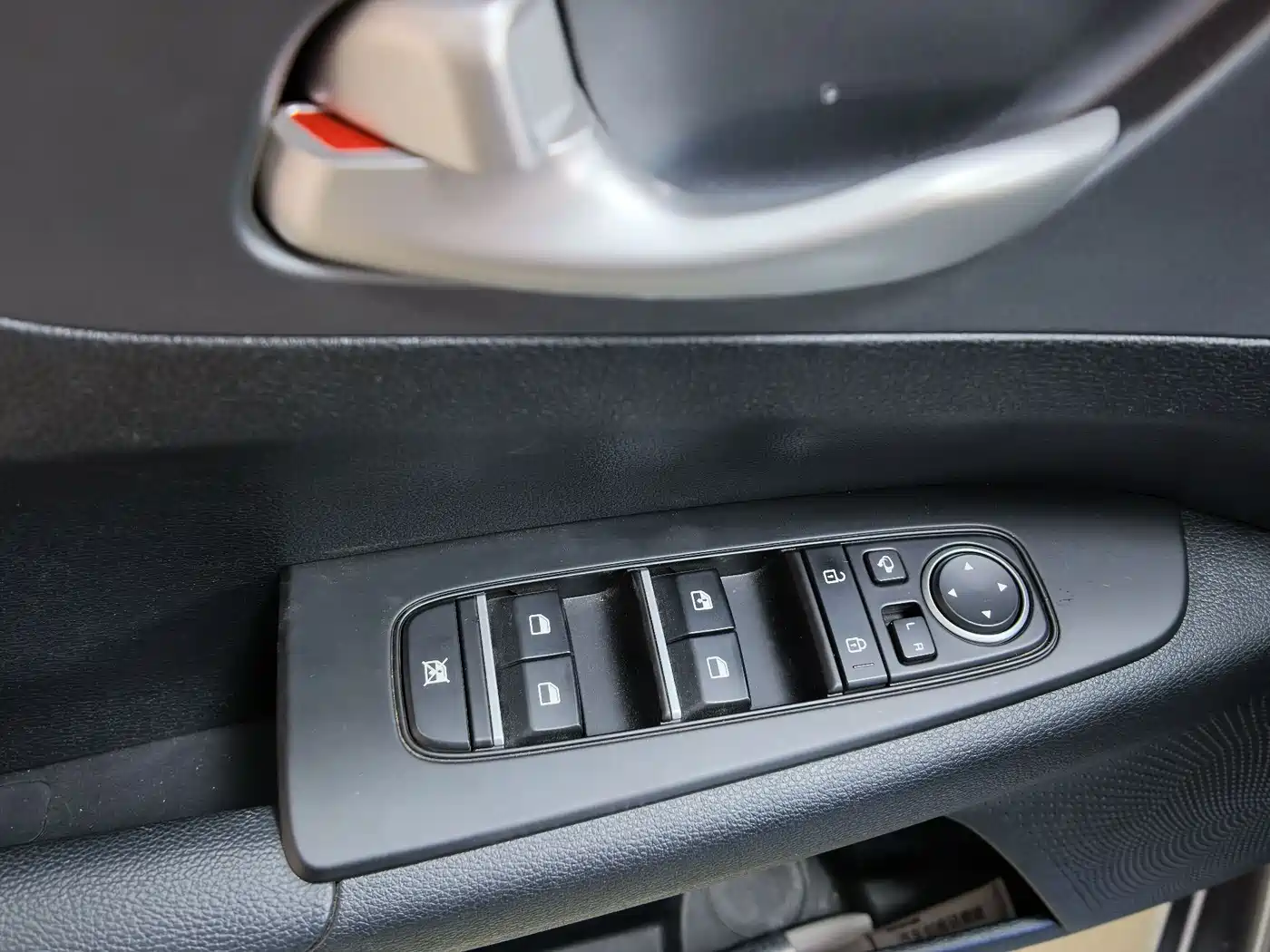 Kia K3 2024 1.5L CVT Comfort Premium Edition фото 22