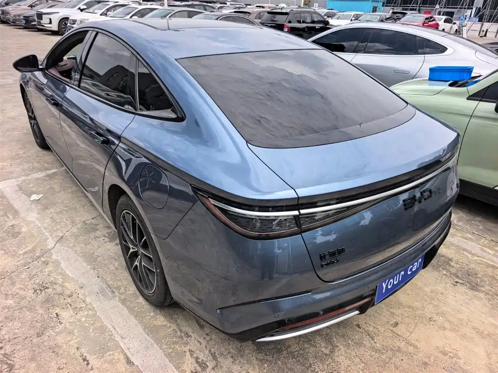 BYD Seal 2023 DM-i 1.5T 121km Flagship фото 4