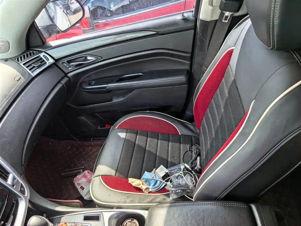 Cadillac SRX 2015 3.0L Comfort фото 10