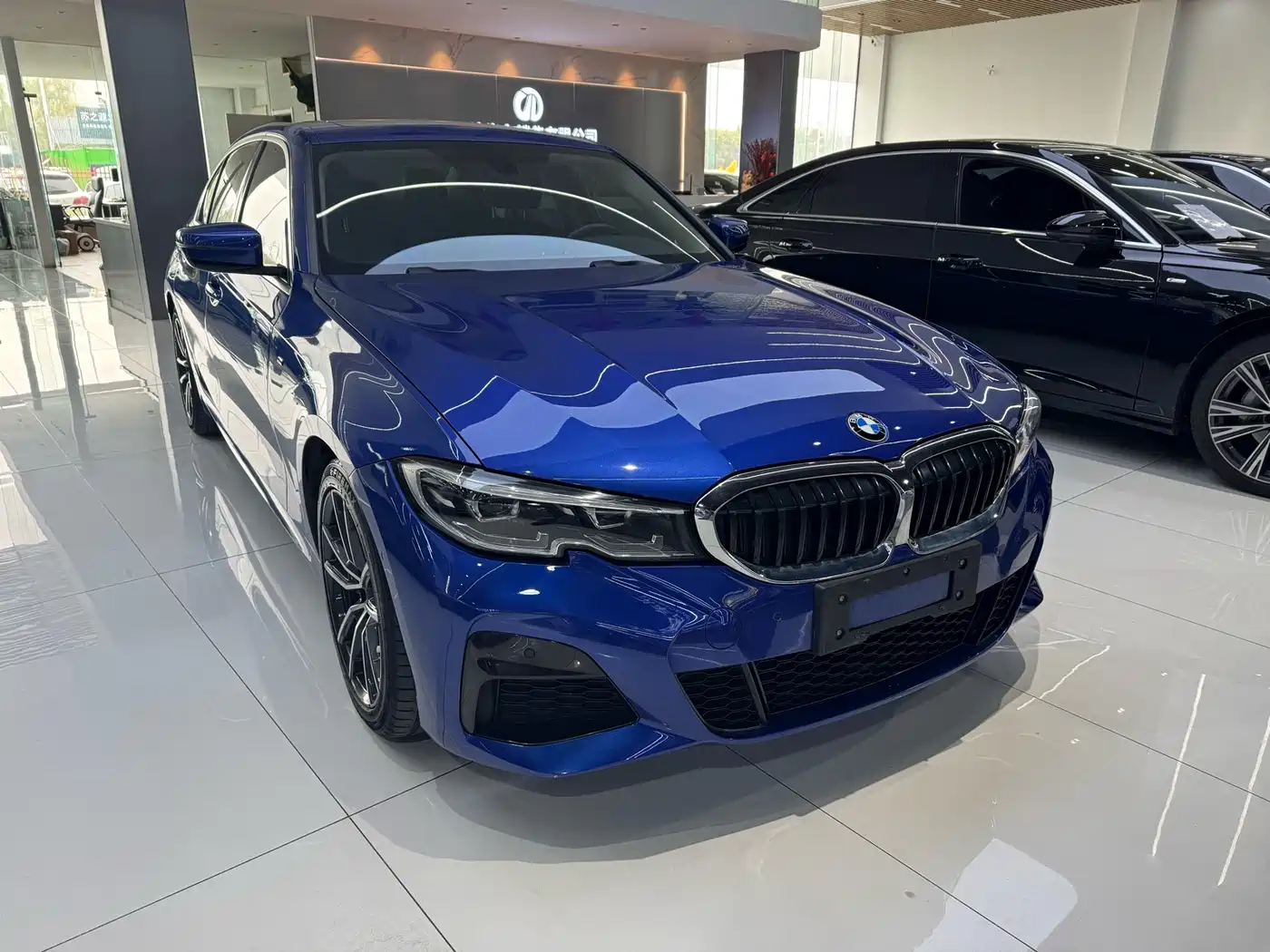 BMW 3 Series 2020 320Li M Sport Package фото 2