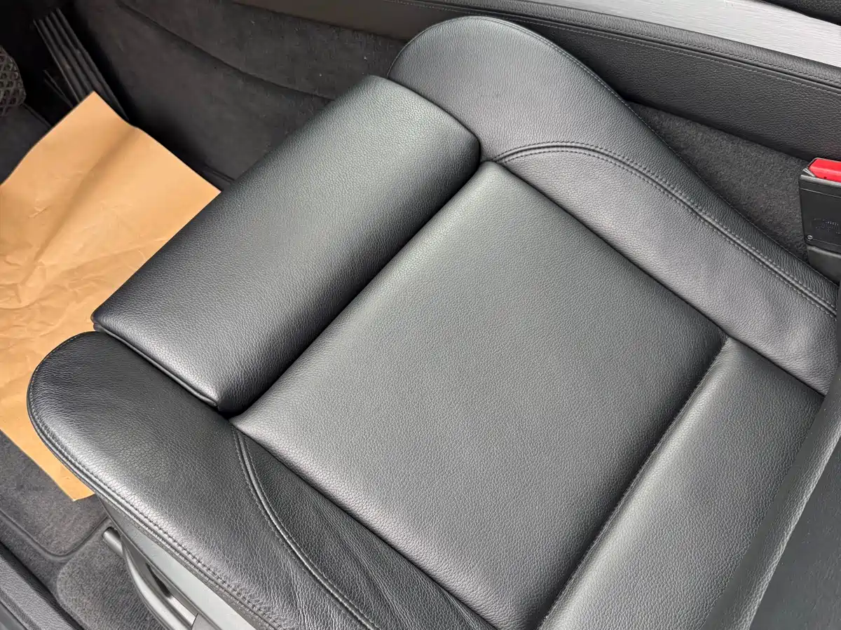 BMW X5 M 2010 X5 M фото 12