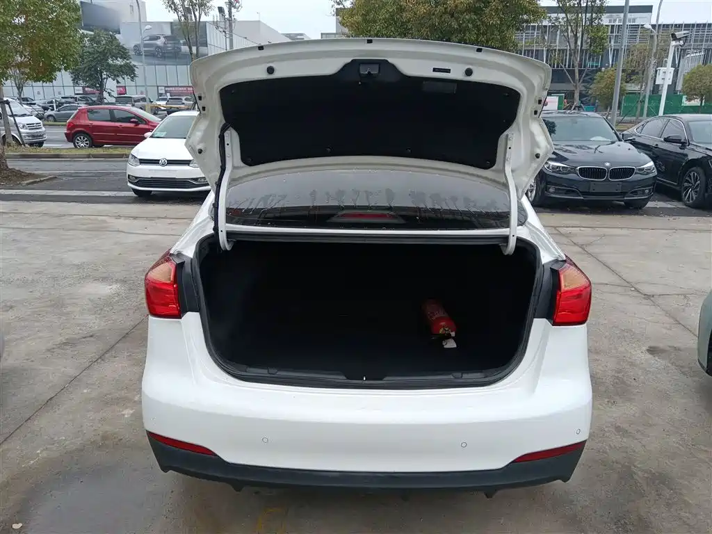 Kia K3 2015 1.6L Automatic GLS фото 19