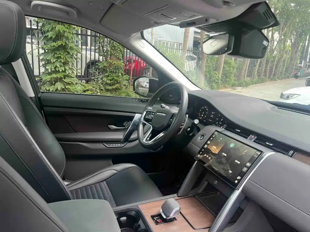 Land Rover Discovery Sport 2024 2024 Performance Technology Edition
