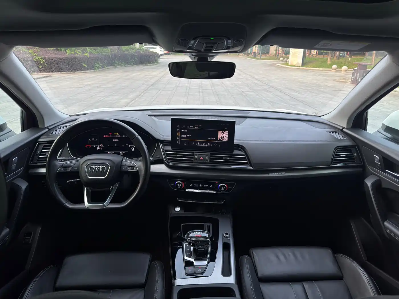 Audi Q5L 2023 40T Ice & Snow Sport Edition фото 11