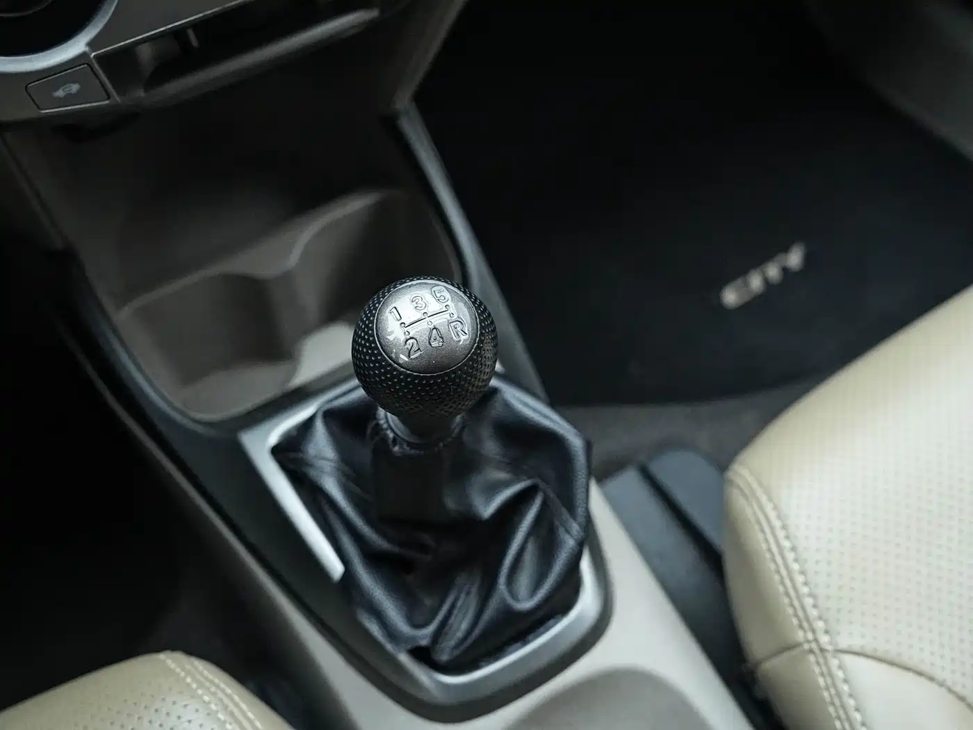 Honda City Classic 2012 2012 1.5L Manual Comfort Edition