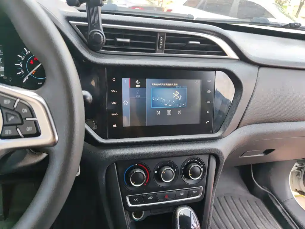 Chery Tiggo 3 2019 2018 1.6L CVT Million Global Edition