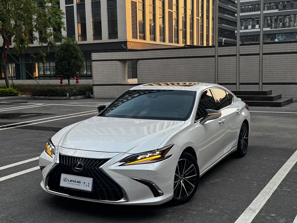 Similar car