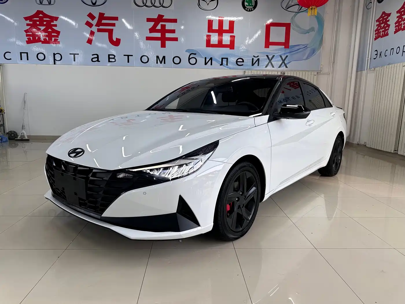 Hyundai Elantra 2022 1.5L CVT 20th Anniversary Edition