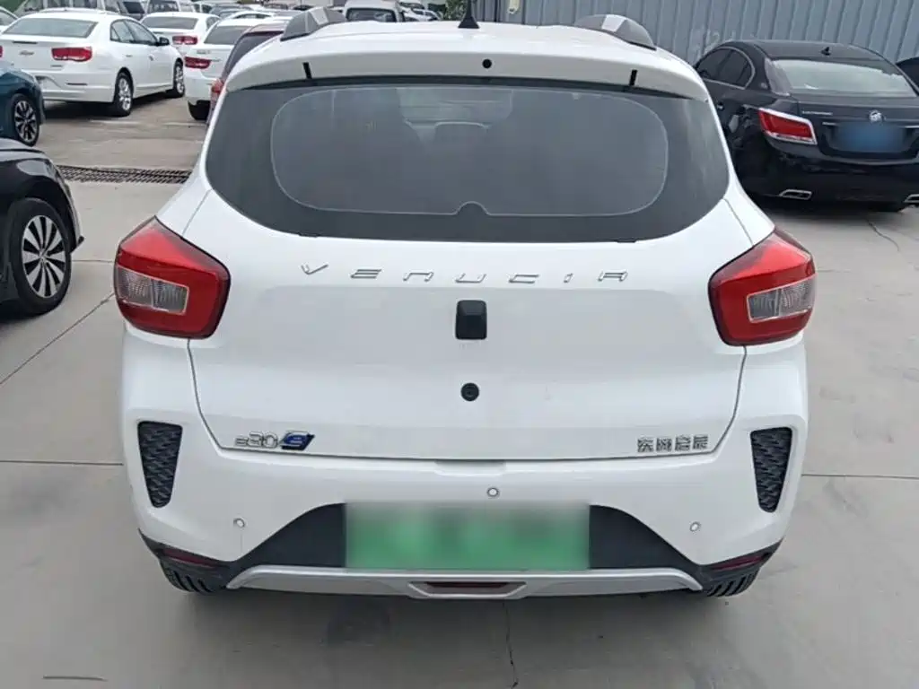Venucia e30 2022 2021 Elite Edition