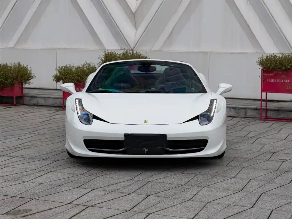 Ferrari 458 2017 2013 4.5L Spider