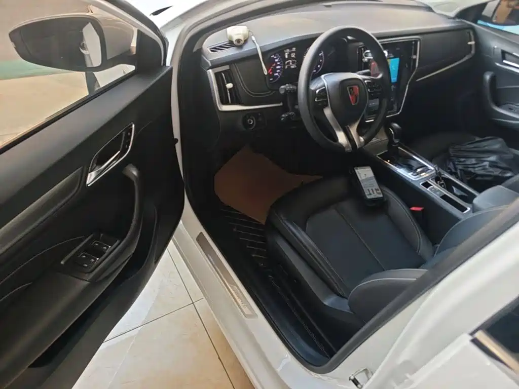 Roewe i6 2021 2020 PLUS 1.6L CVT 4G Connected Glory Flagship Edition