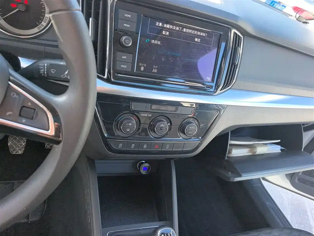 Škoda Kamiq 2018 1.5L Manual Comfort Version China VI фото 9