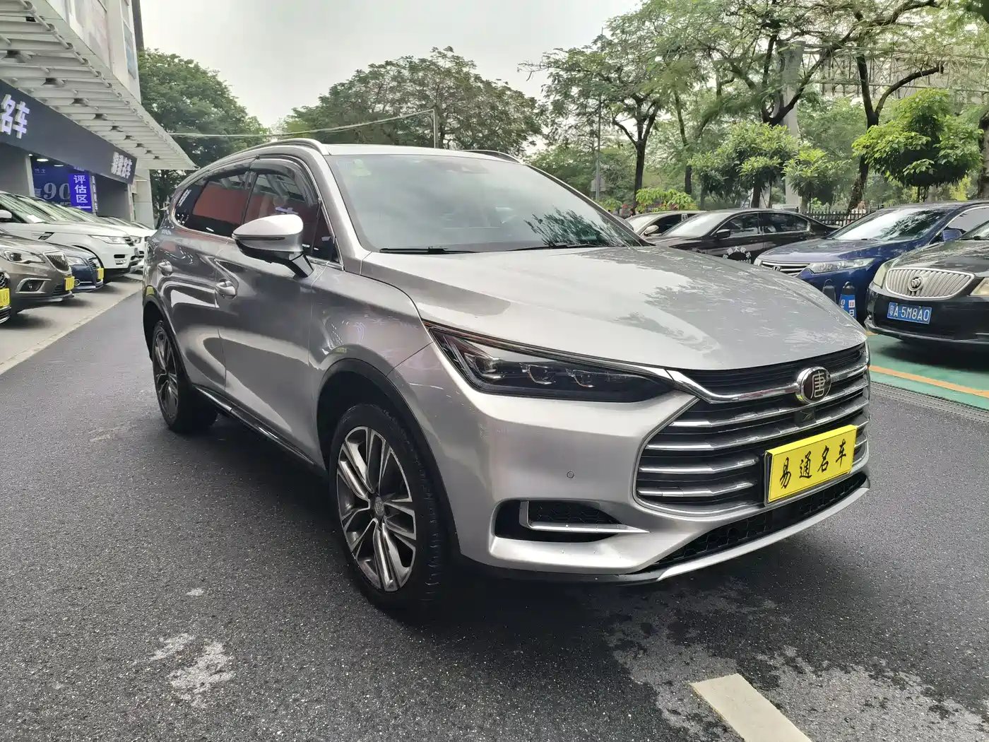 BYD TANG