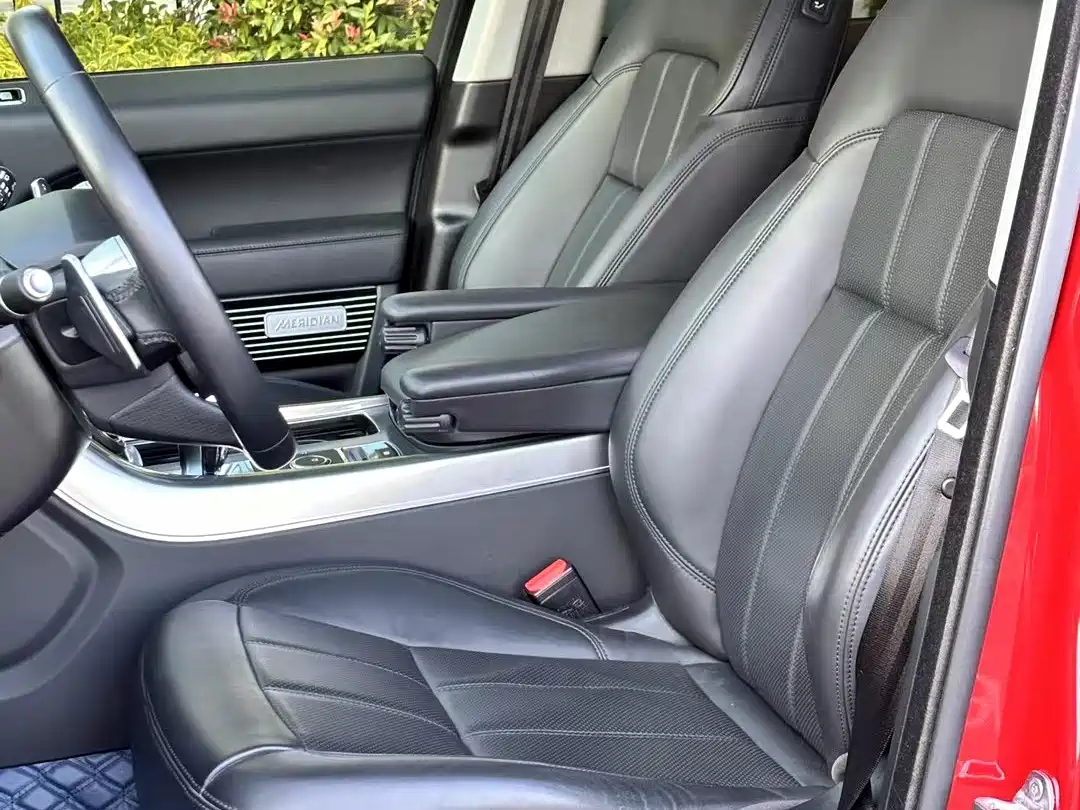Land Rover Range Rover Sport 2020 3.0 L6 HSE DYNAMIC фото 4