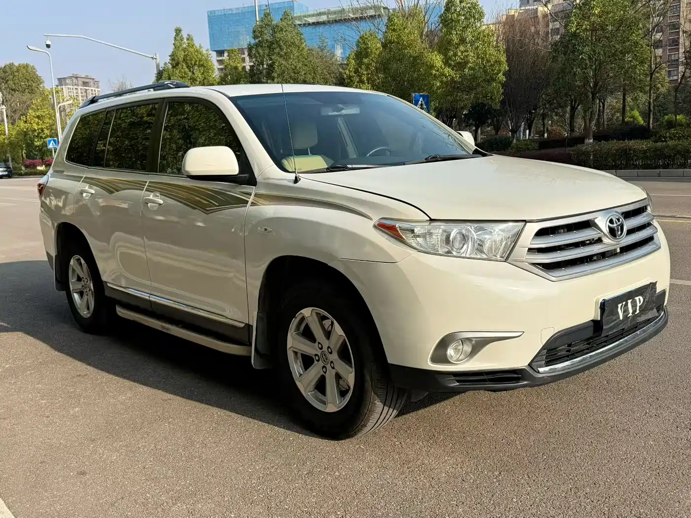 Toyota Highlander 2012 3.5L 4WD 7-Seater Elite Edition фото 3