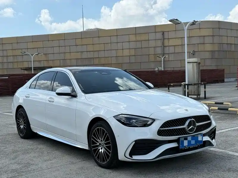 Mercedes-Benz C-Class 2023 C 260 L Sport фото 3